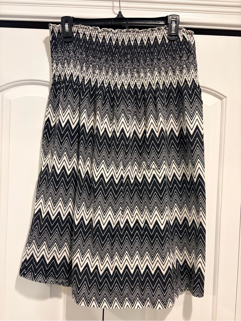 Old Navy Black and White strapless dress/swim coverup